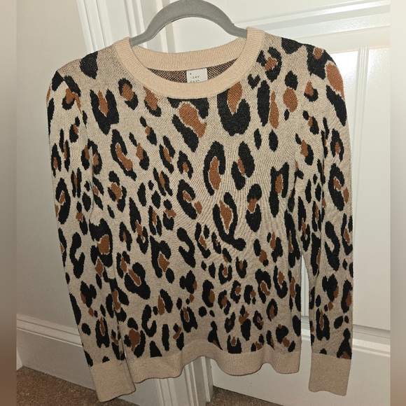 NWOT A NEW DAY ANIMAL PRINT LONG SLEEVE SWEATER SIZE SMALL - Picture 1 of 2